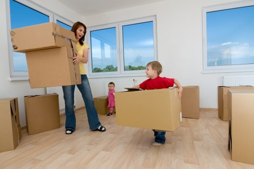 Local moving van booking and loading preparation in Shoreditch